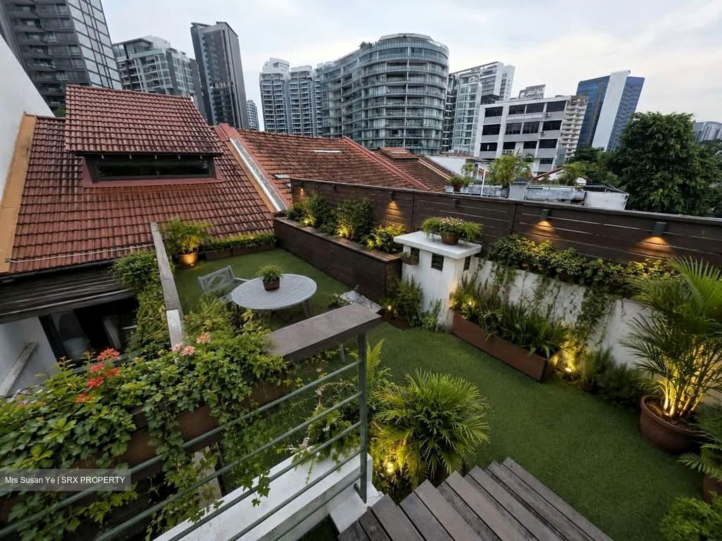 Emerald Hill Road (D9), Detached #573998551